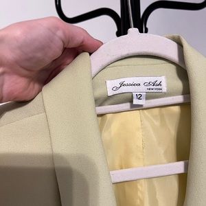Jessica Ash *GREEN BLAZER*